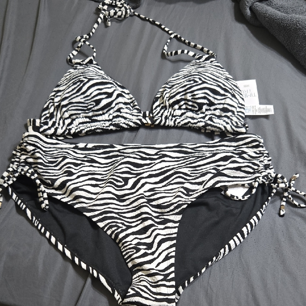New BIKINI